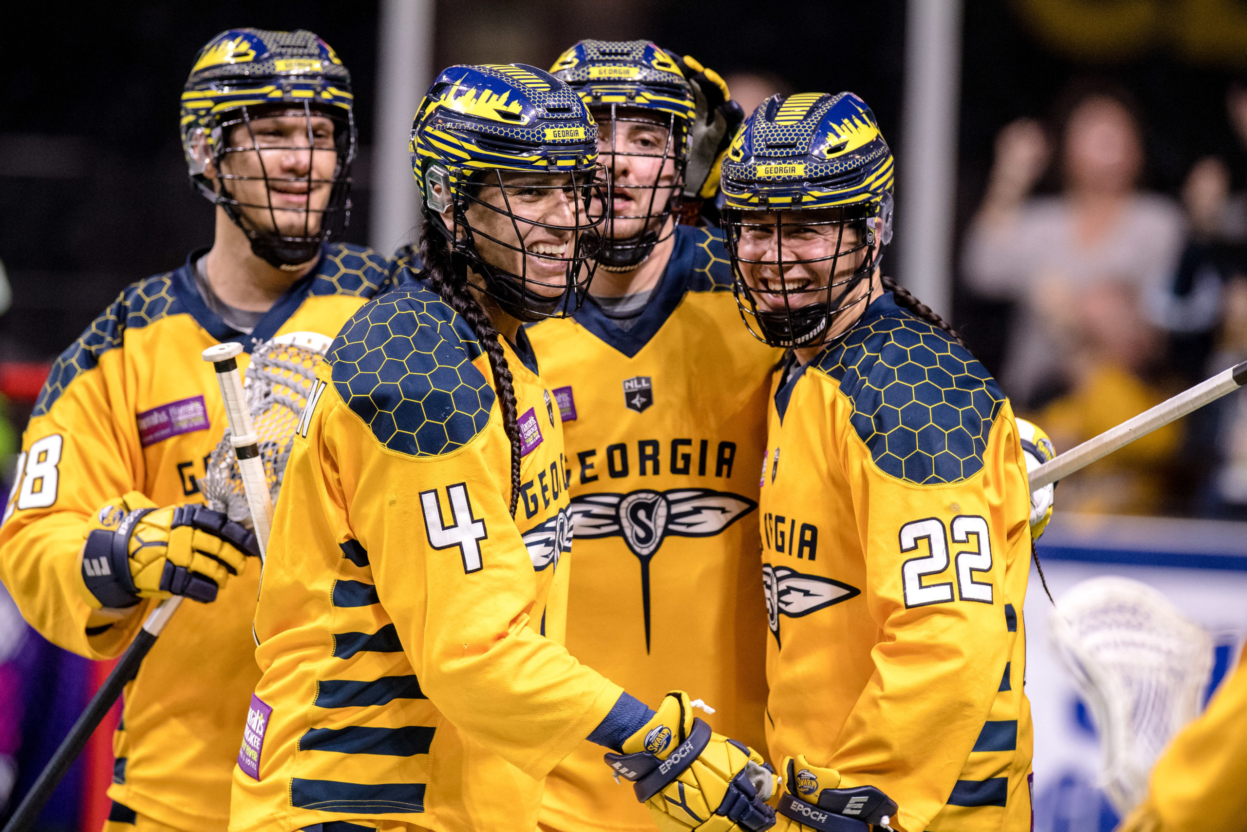swarm-use-strong-first-half-to-defeat-the-defending-world-champions